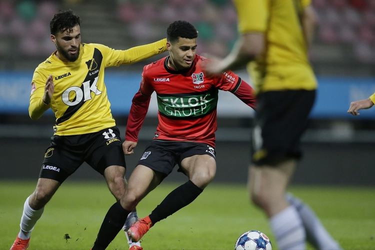 松比赛中取 松比赛中取