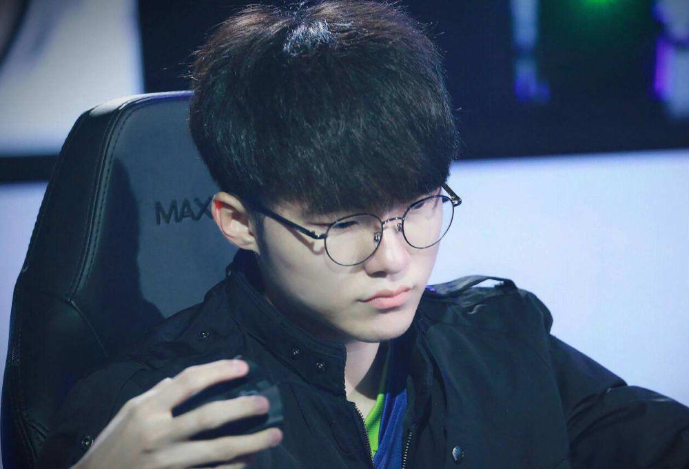 开热那亚的 开热那亚的