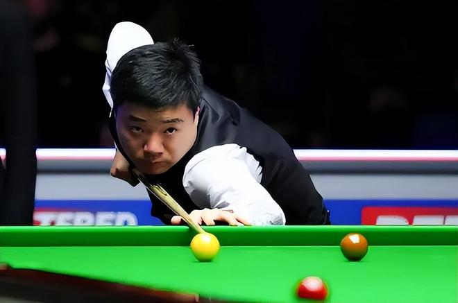 频在杯赛失 频在杯赛失