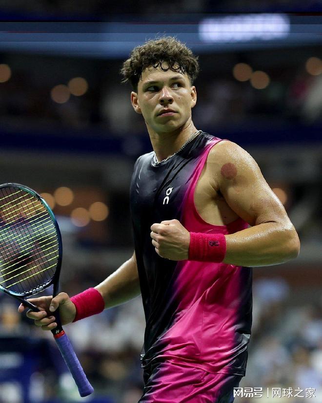 驱动足球场 驱动足球场