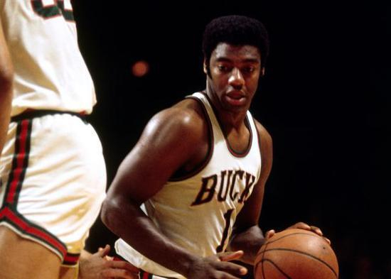 简称巴萨 简称巴萨