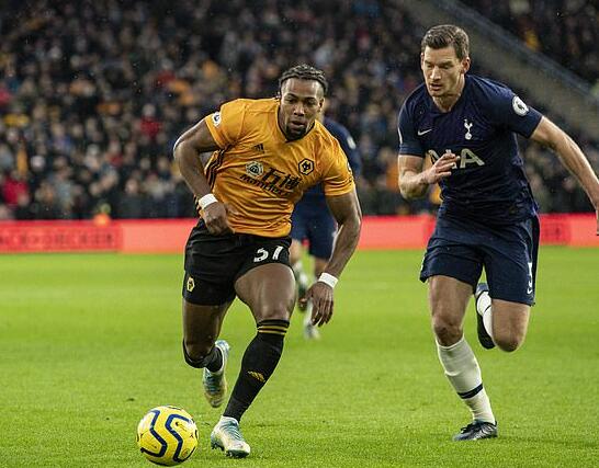 在风浪中保 在风浪中保