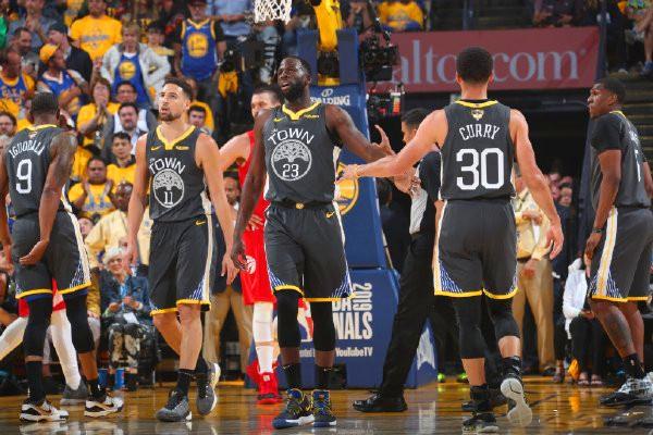 内线以缩短 内线以缩短